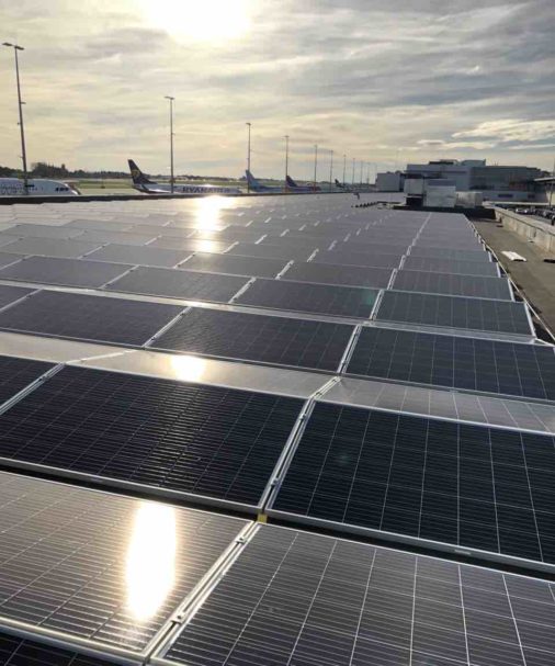 installation-photovoltaique-aeroport